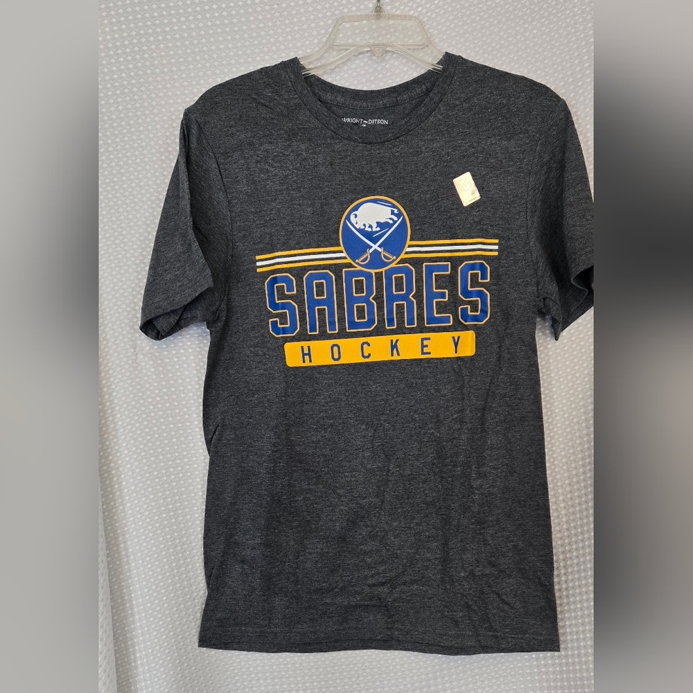 NWT Wright & Ditson Gray Sabres Hockey Tee. Size Small